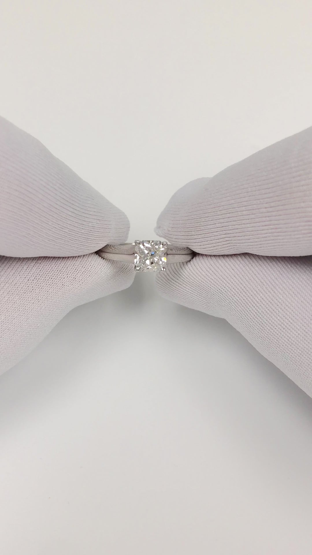 Tiffany & Co. Lucida Diamond Engagement Ring .87ct EVS2 in Platinum