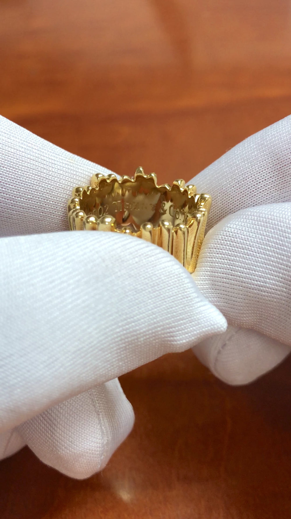 Vintage Tiffany & Co. 18K Yellow Gold Ribbed Band Ring