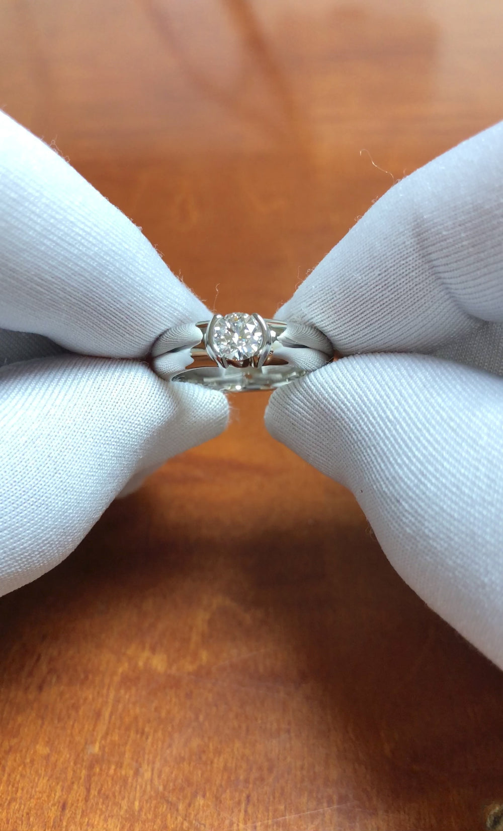 Tiffany & Co. 0.48ct Platinum Etoile Solitaire Diamond Engagement Ring F-G VVS
