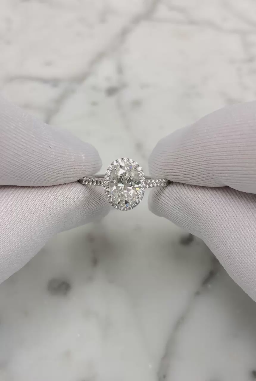 Tiffany & Co Platinum Soleste 1.38 Ct. Center Oval Diamond engagement ring F VS2