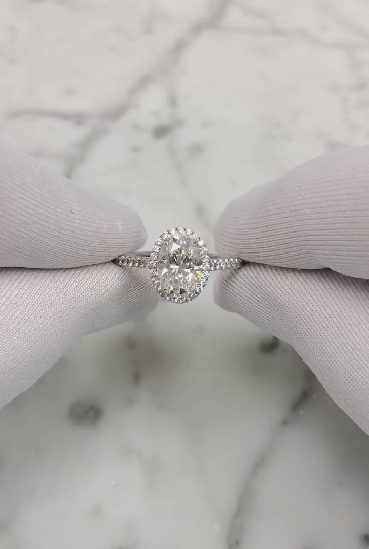 Tiffany & Co Platinum Soleste 1.38 Ct. Center Oval Diamond engagement ring F VS2