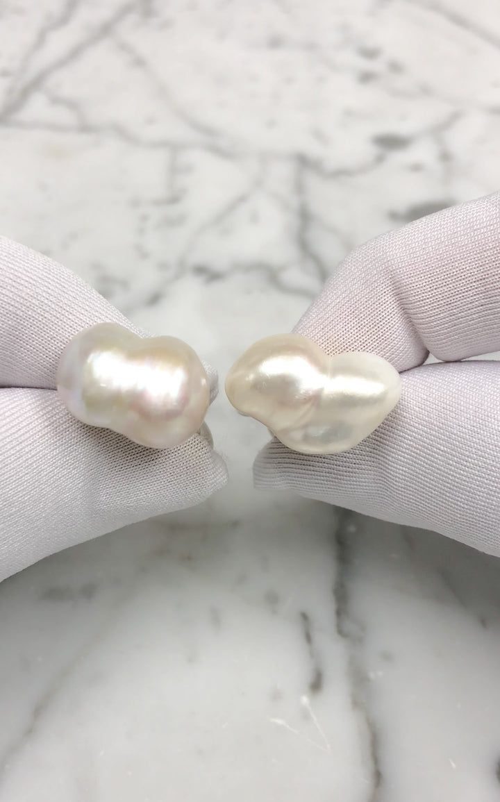 Vintage 18K Yellow Gold Keshi Pearl Cufflinks Exceptional Luster