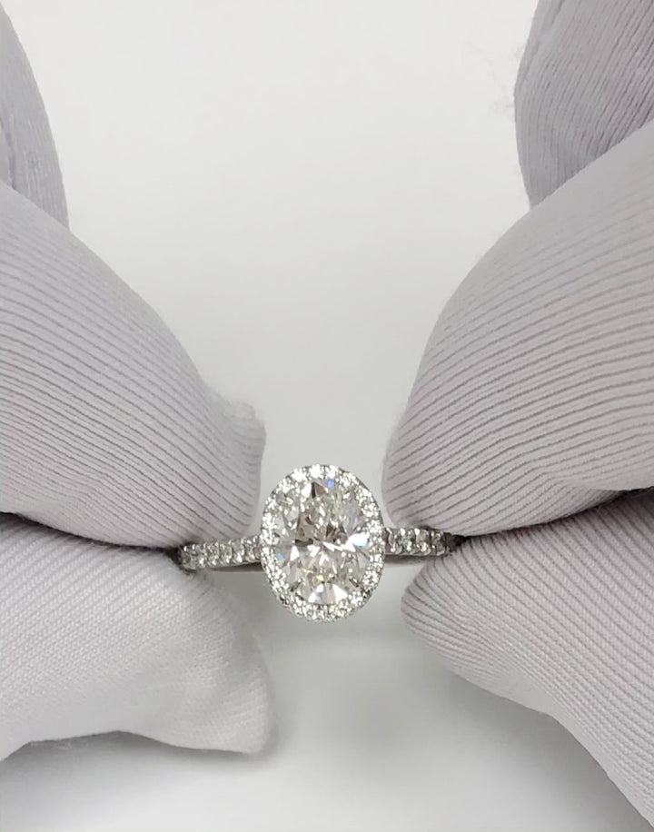 Tiffany & Co. Soleste Oval 1.03 Ct Cntr Diamond Engagement Ring Platinum F VS1