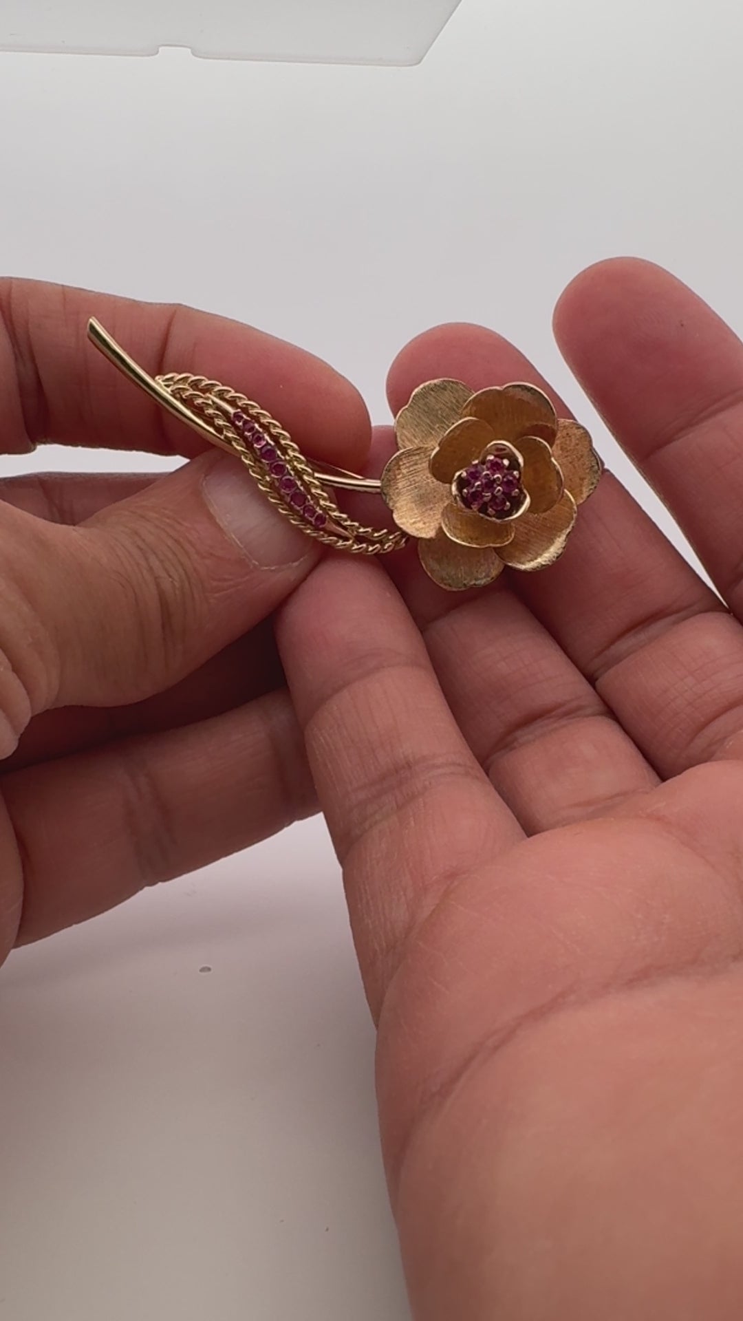 Vintage Cartier 14K Rose Gold Ruby Flower Brooch Lapel Pin 1940's