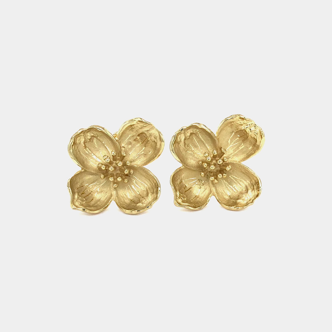 Vintage 18K Yellow Gold Dogwood Flower Clip Earrings, Large