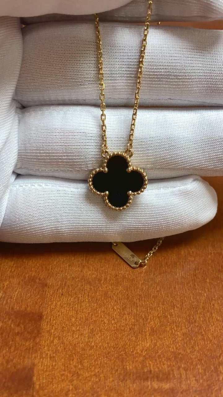 Van Cleef & Arpels Vintage Alhambra Onyx Necklace Pendant 18K Yellow Gold