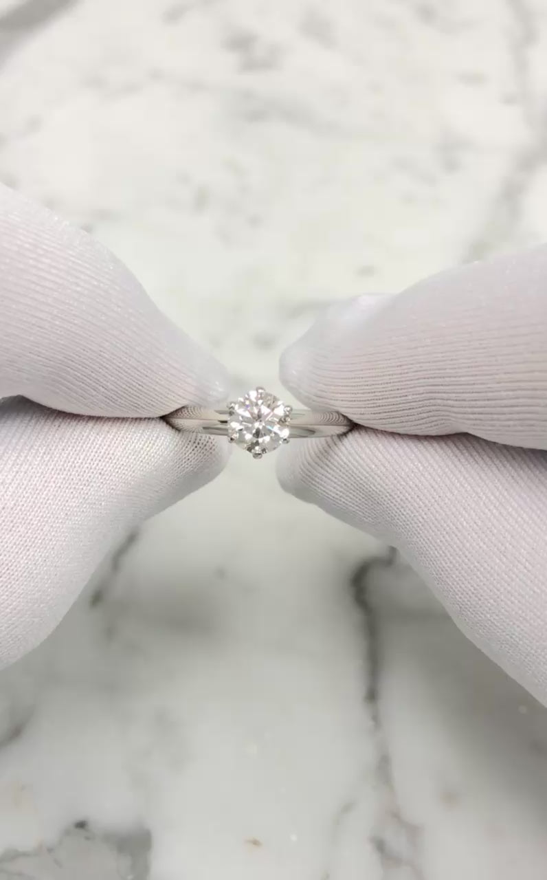 Tiffany & Co. Platinum .71 ct I VS2 Round Diamond Solitaire Engagement Ring