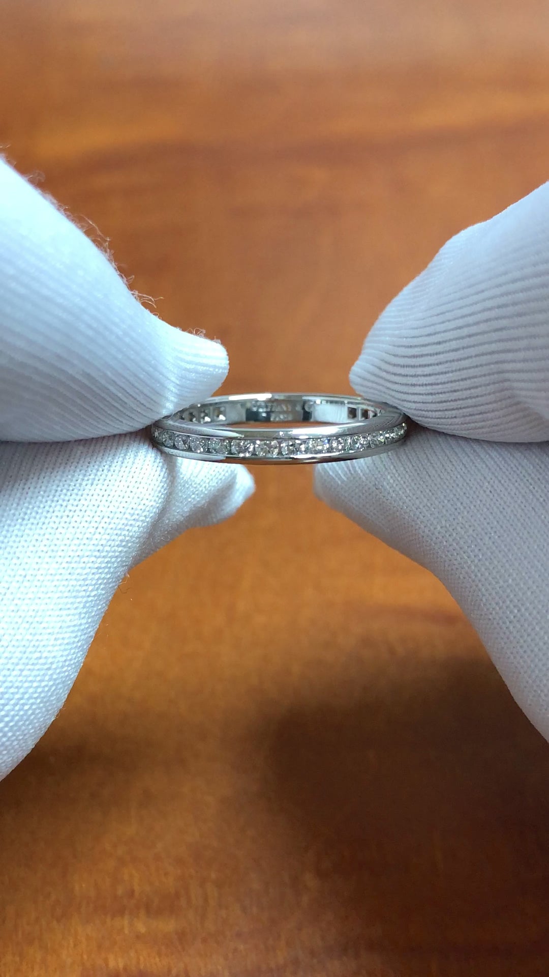 Tiffany & Co. Plat Full Circle 2.6mm Channel-Set Diamond Eternity Band Ring 5.25