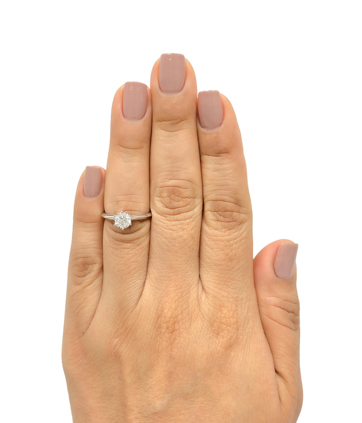 Tiffany & Co. Platinum .96 ct D VVS2 Round Diamond Solitaire Engagement Ring
