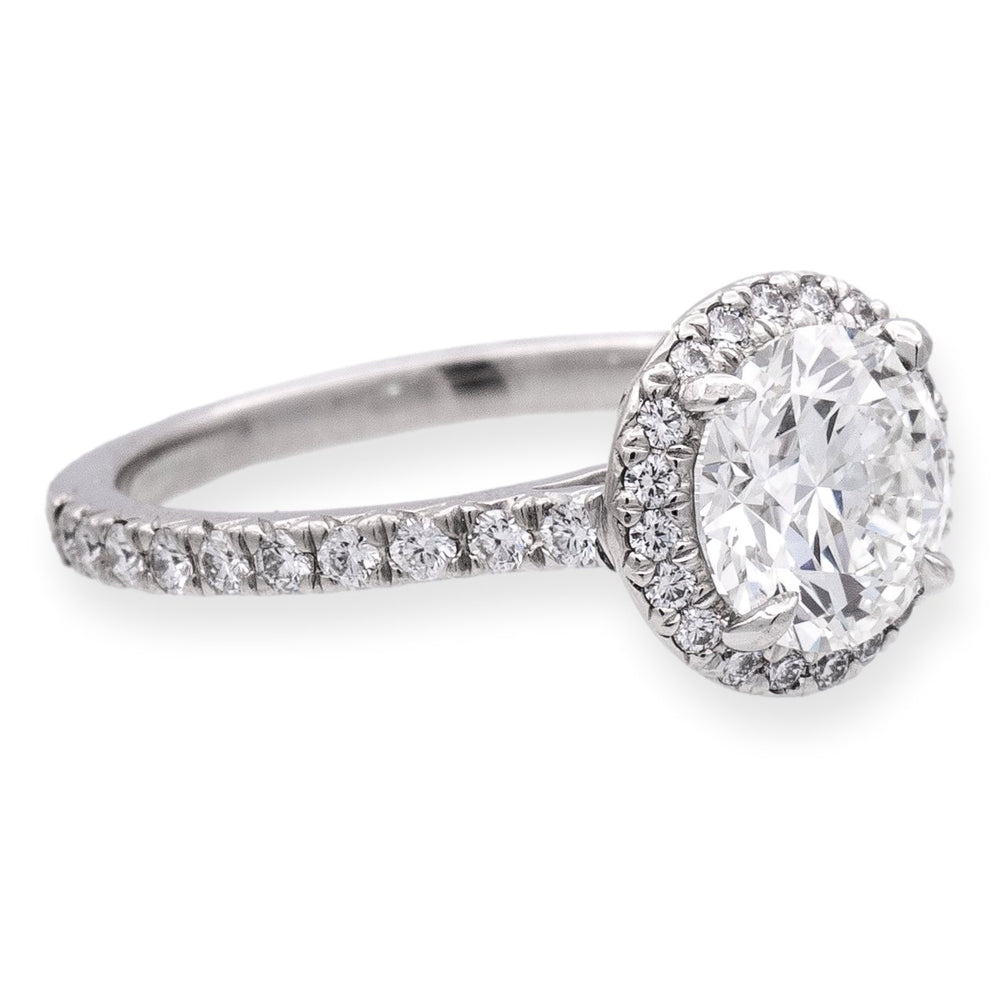 Tiffany & Co. Platinum Oval Soleste Diamond Engagement Ring 1.48Cts TW GVVS2