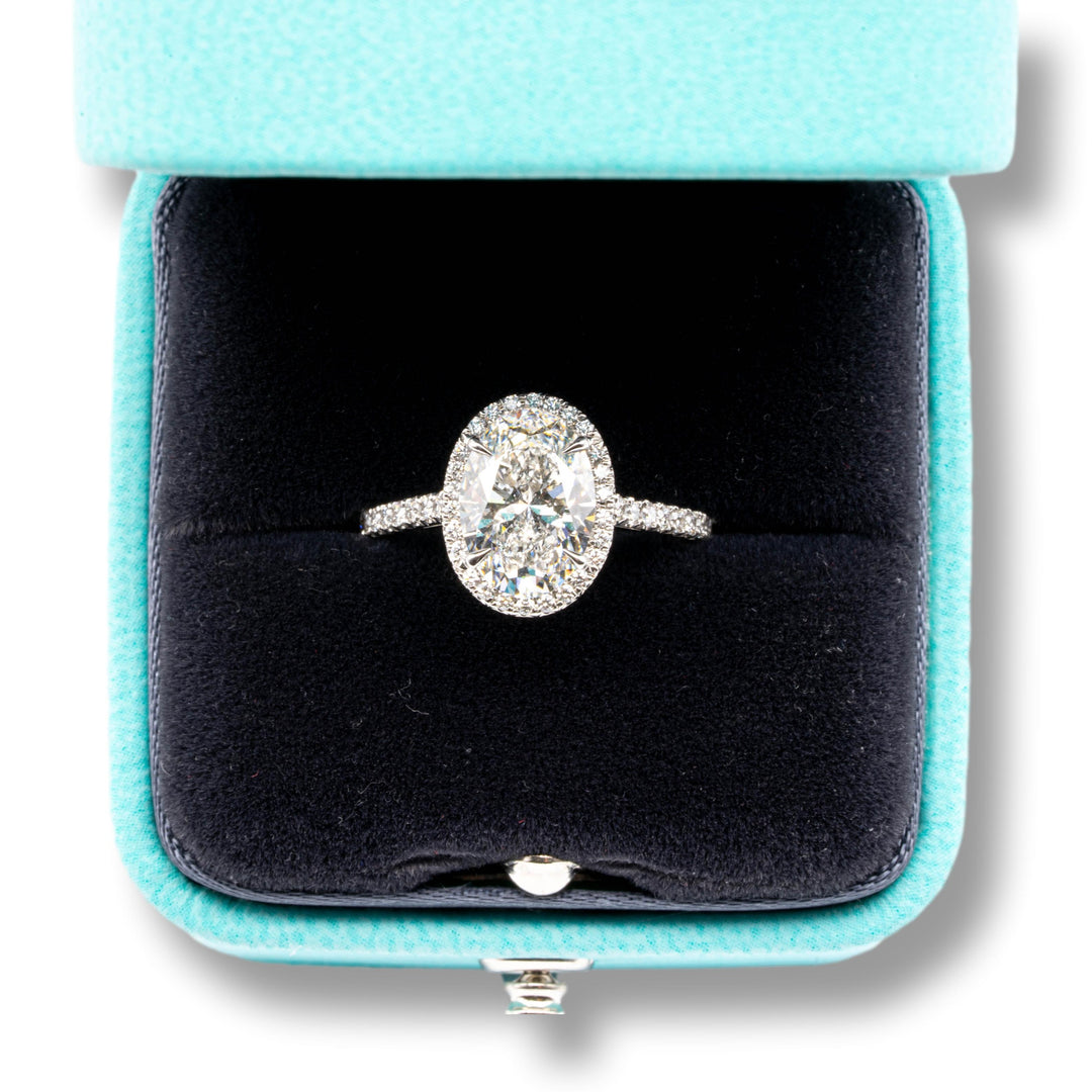 Tiffany & Co. Oval Soleste Diamond Engagement Ring 2.33 Cts Total F VS1 Platinum