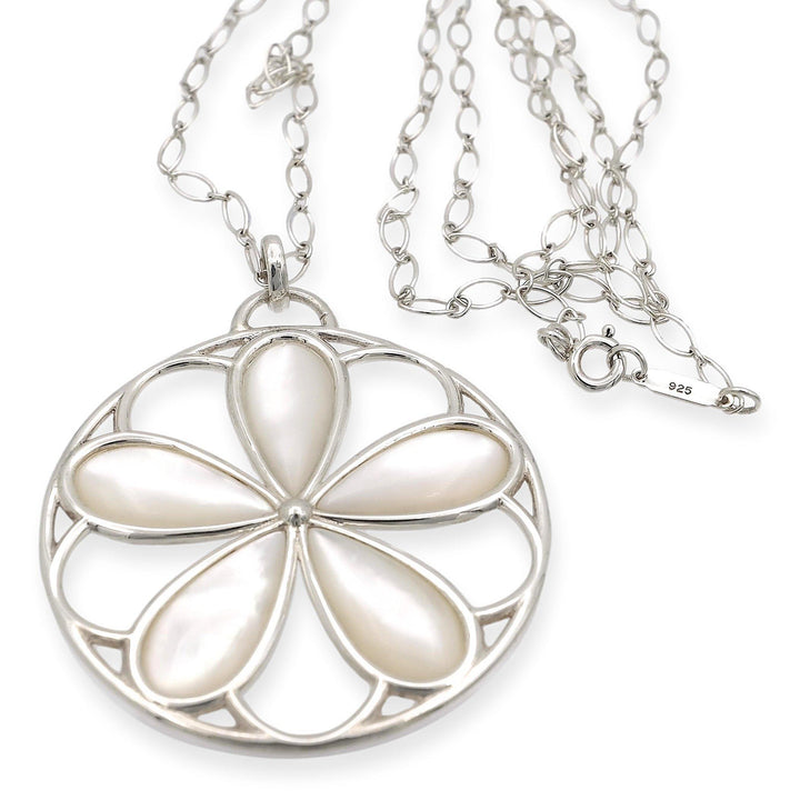 Tiffany & Co. Sterling Silver Mother of Pearl Daisy Flower Pendant Link Necklace